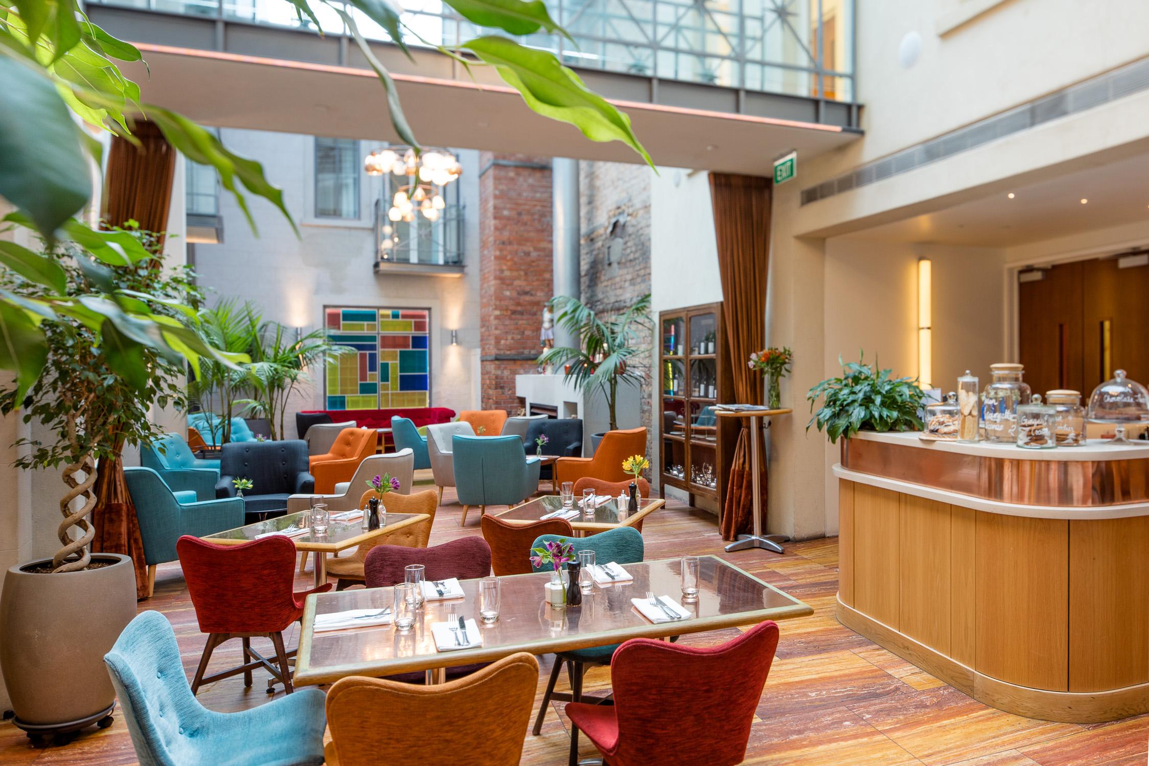Hotel Debrett Оукланд Екстериор снимка