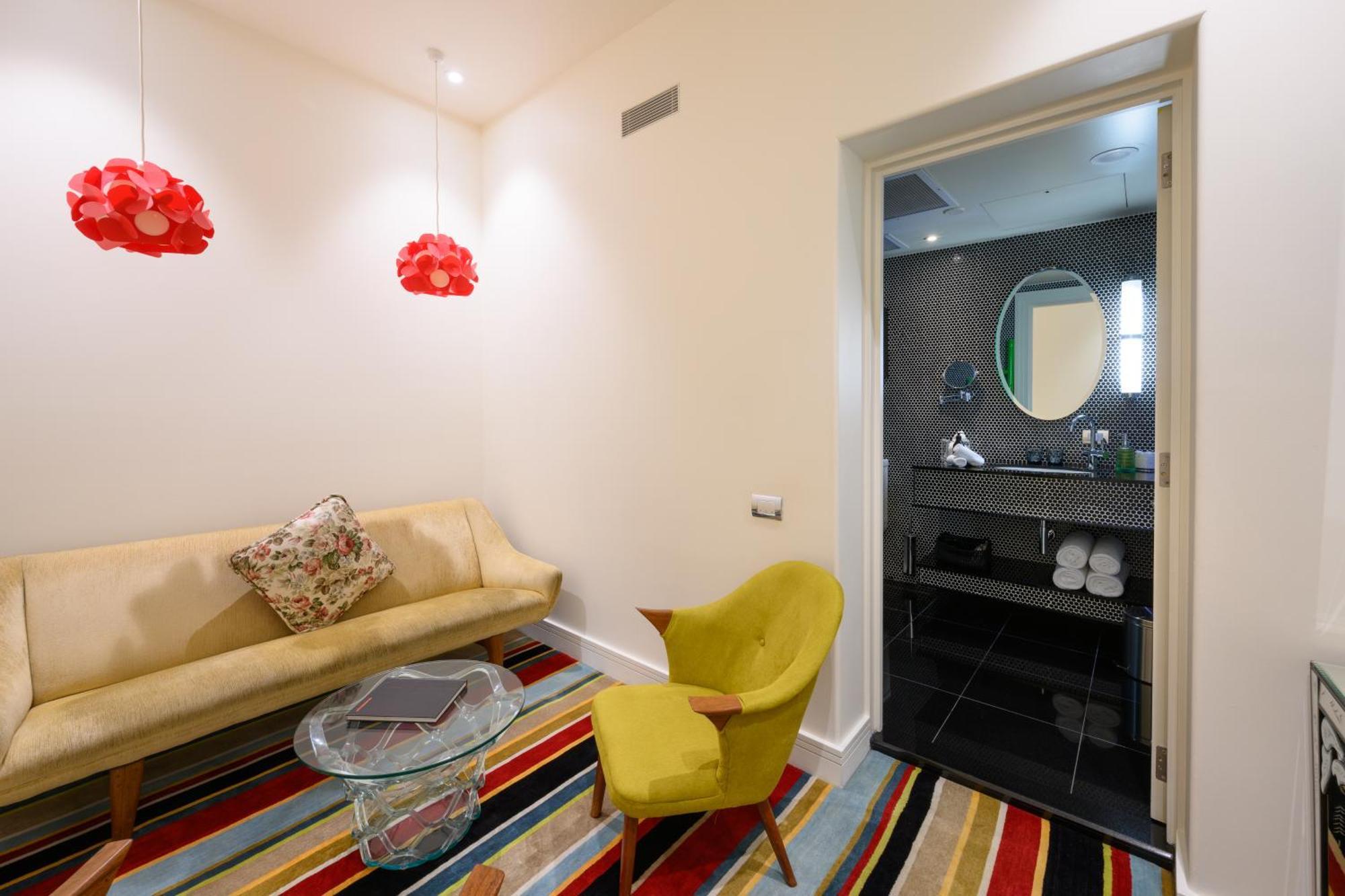 Hotel Debrett Оукланд Екстериор снимка