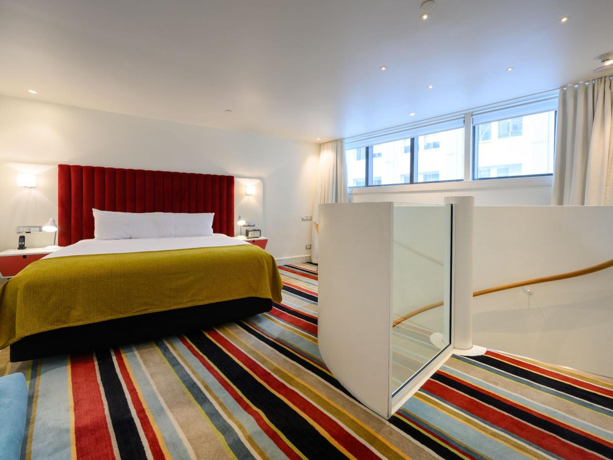 Hotel Debrett Оукланд Екстериор снимка