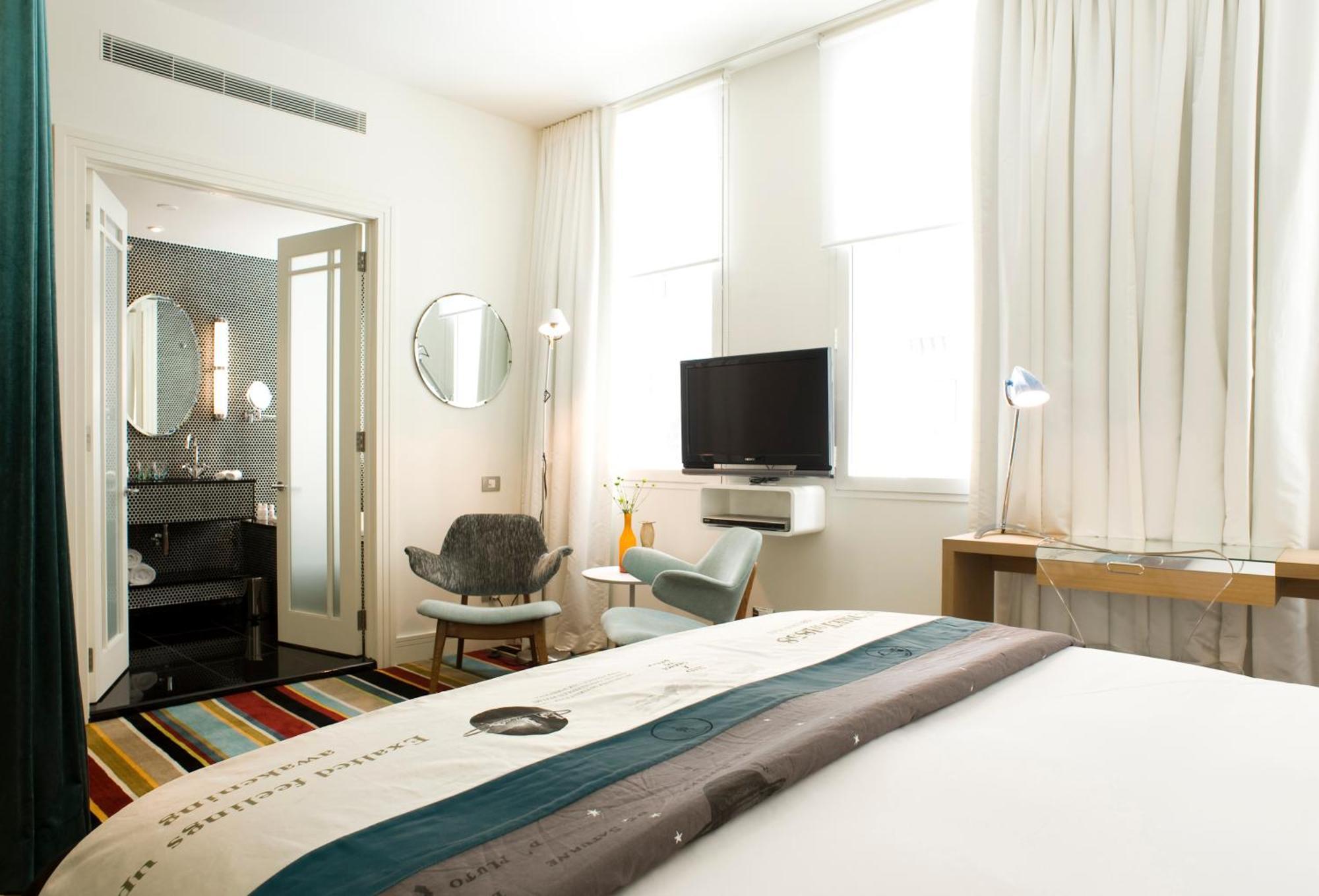 Hotel Debrett Оукланд Екстериор снимка