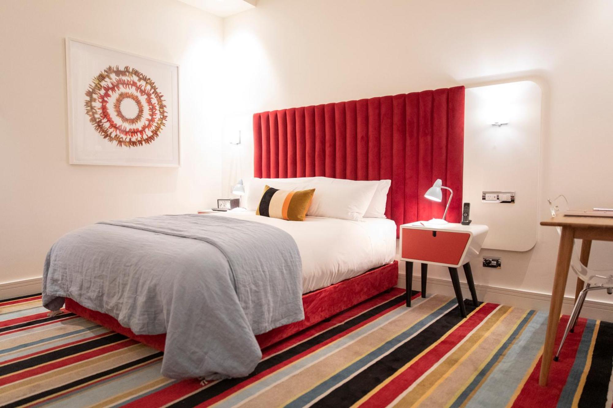 Hotel Debrett Оукланд Екстериор снимка