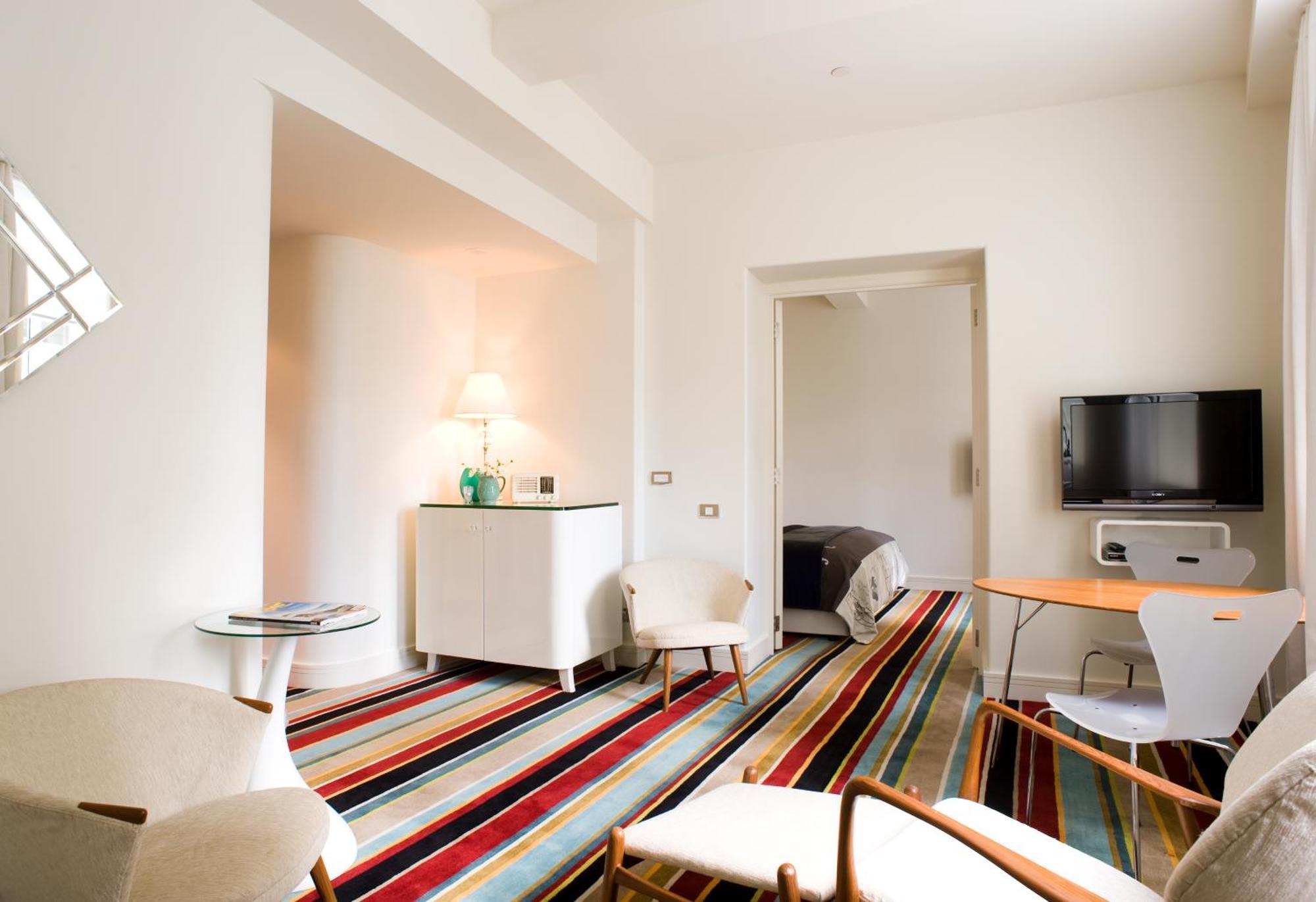 Hotel Debrett Оукланд Екстериор снимка