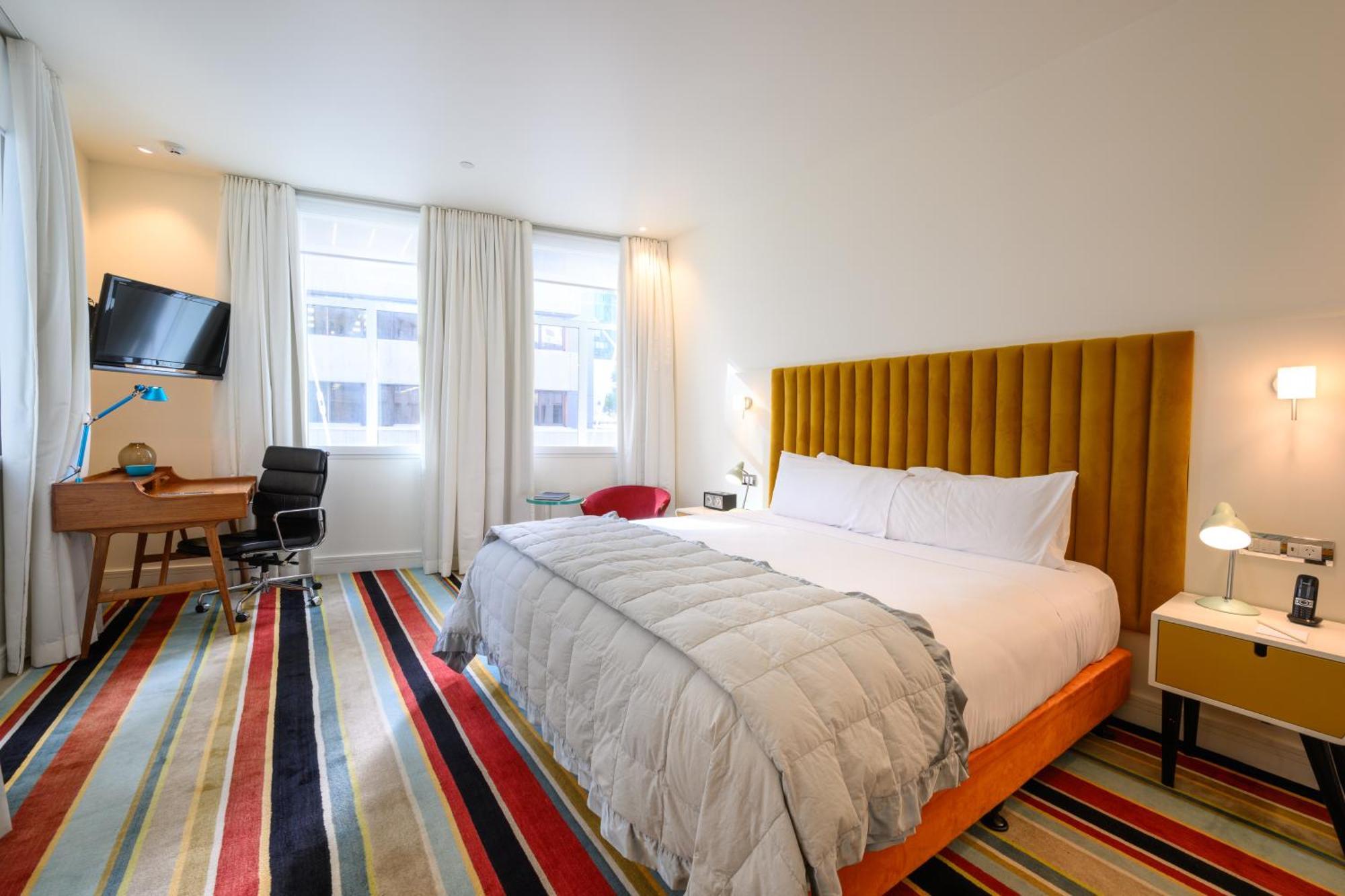 Hotel Debrett Оукланд Екстериор снимка