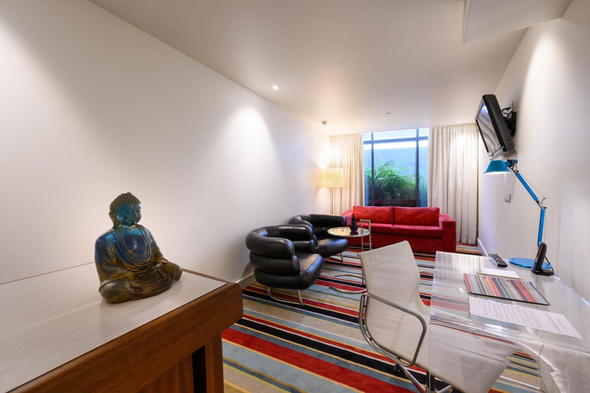 Hotel Debrett Оукланд Екстериор снимка
